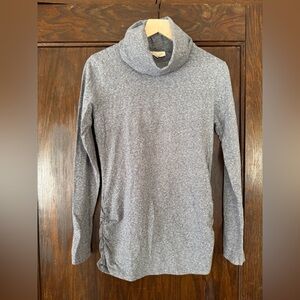 SYNERGY ORGANIC CLOTHING - Women’s Gray Turtleneck Long Sleeve Top - Small